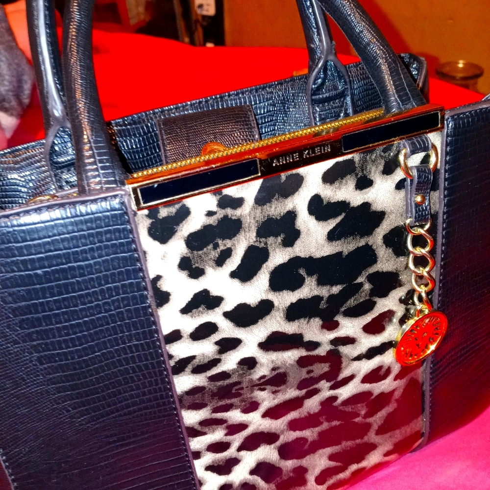 Woman handbag